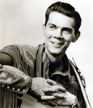 images/Justin_Tubb_Young.jpg#joomlaImage://local-images/Justin_Tubb_Young.jpg?width=303&height=350